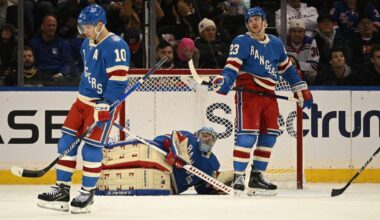 Rangers allow late goal in loss to Red Wings at the Garden