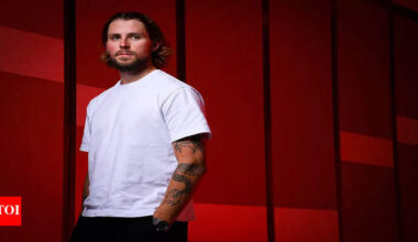 Is Adrian Kempe playing against the Washington Capitals tonight? Latest update on Los Angeles Kings forward for November 17 | NHL News