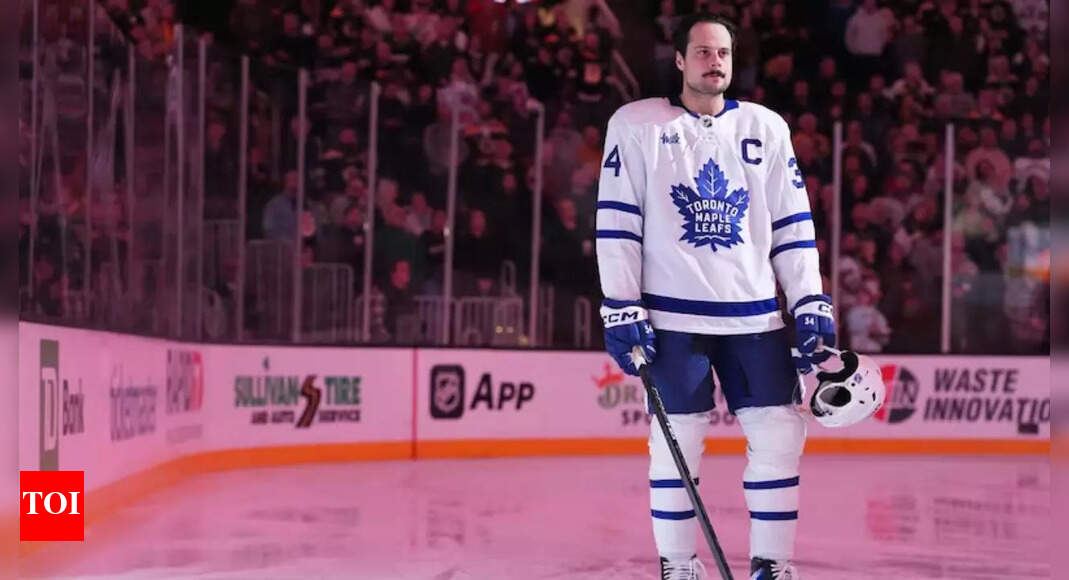 Auston Matthews' return is in doubt as Leafs' coach reveals discouraging signs about lingering lower-body injury | NHL News