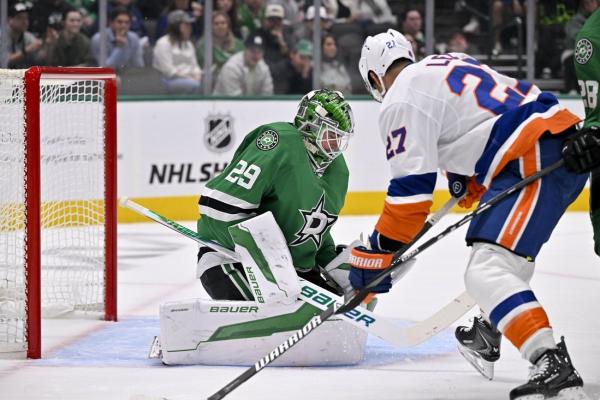 Isles survive as Stars’ last-second goal is overturned
