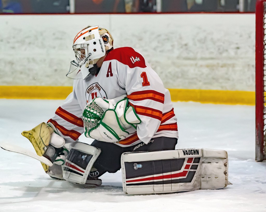 Photo Gallery from the Utica-Fraser Unified vs. Marysville boys hockey game – Macomb Daily