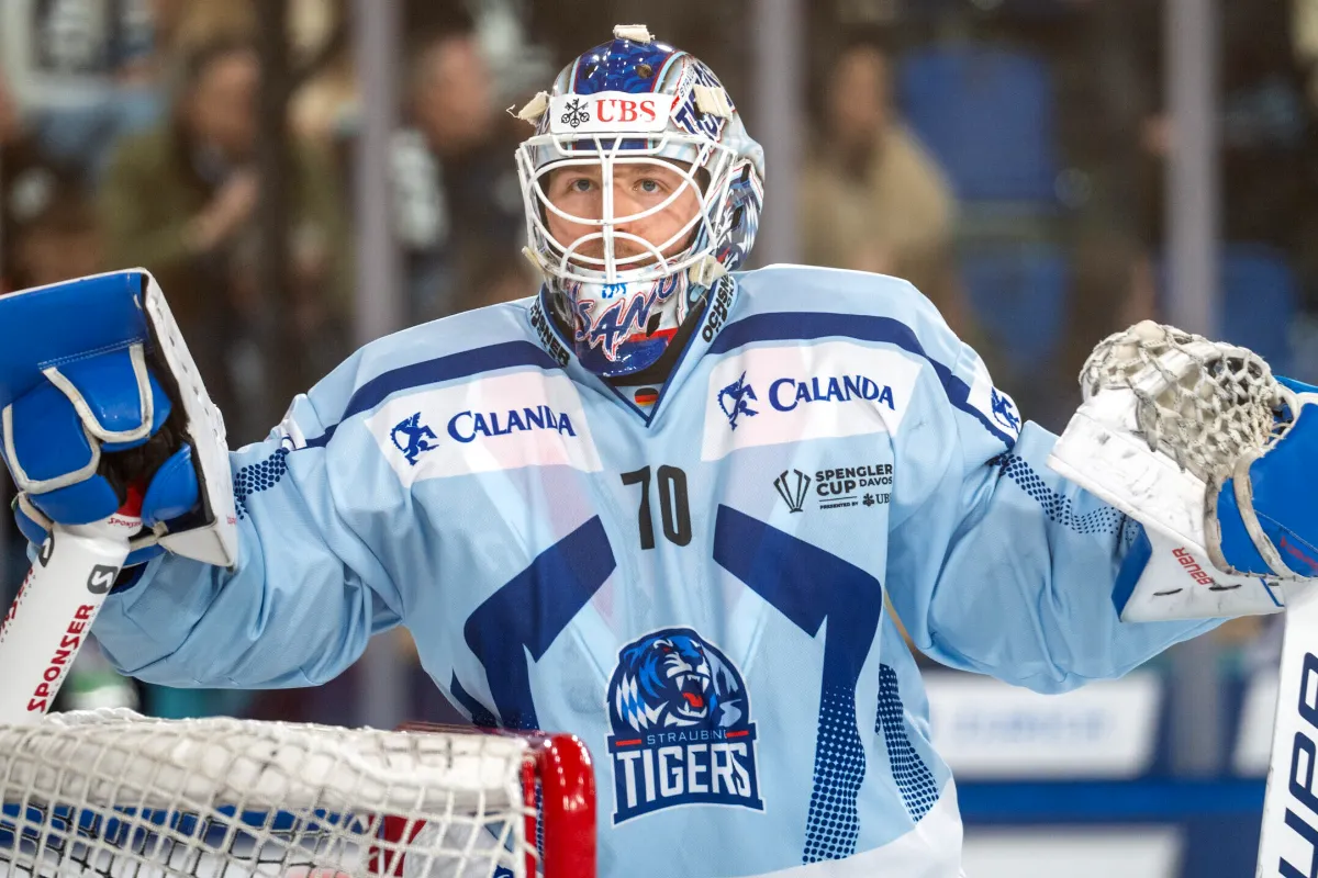 Former Vancouver Canucks Goaltender Released From Contract One Month Into 2025-26 Season