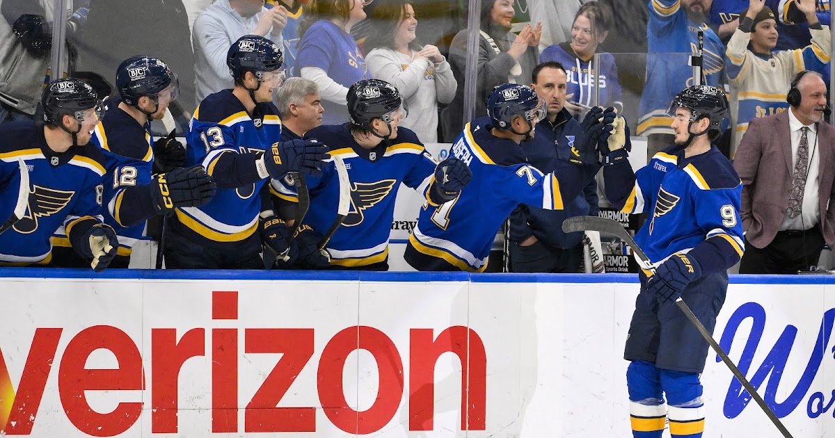 St. Louis Blues terminating Alex Texier's contract