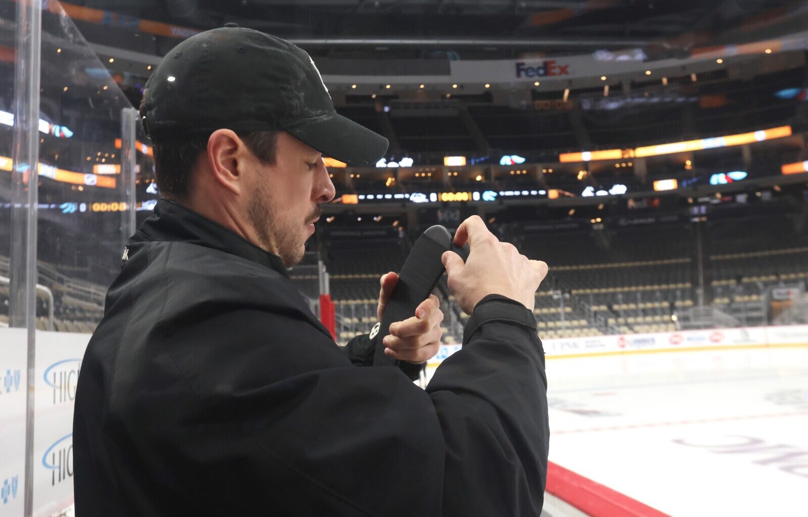 Sidney Crosby records 500th multi-point game, but Pens fall to Kraken in OT - The Rink Live