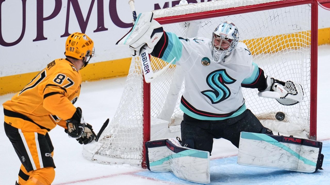 Montour's OT winner carries Seattle past Pittsburgh, 3-2