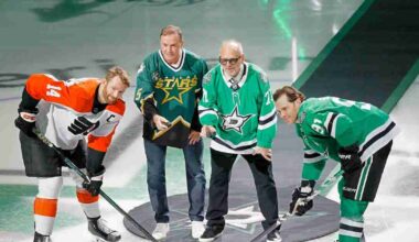 Chances the Stars Use a Green and Gold Jersey in the Future