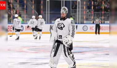 NHL trade rumors: Winnipeg Jets expected to sign Chris Driedger after Connor Hellebuyck injury setback | NHL News