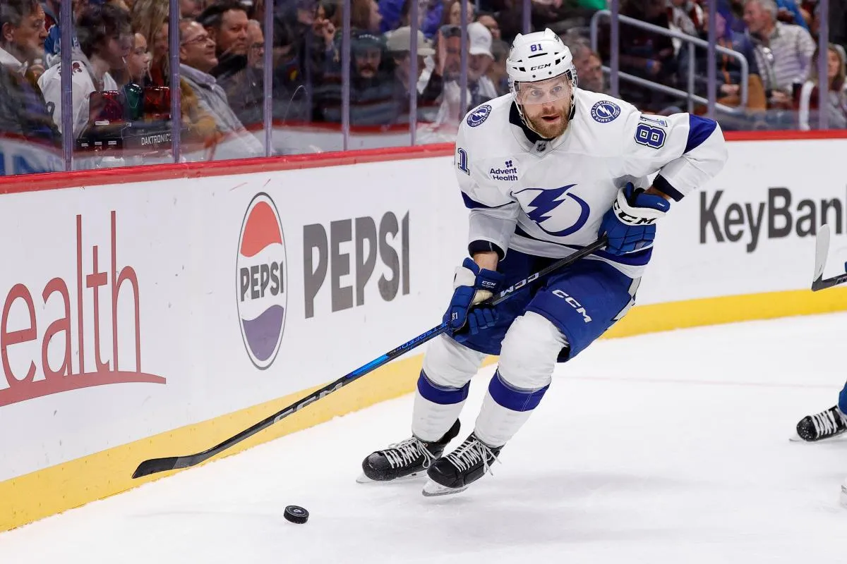 Top Lightning defenseman out long-term with 'undisclosed' injury