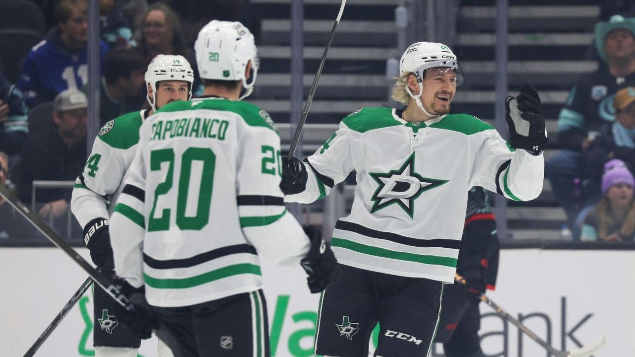 Kolyachonok breaks late tie with 1st goal of season, Stars beat Kraken 3-2