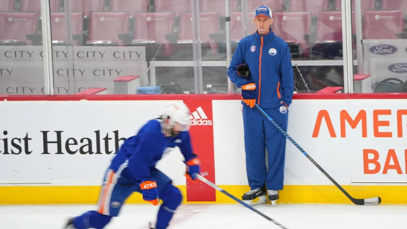 Oilers lose 2 more forwards at practice with injury, major line changes announced