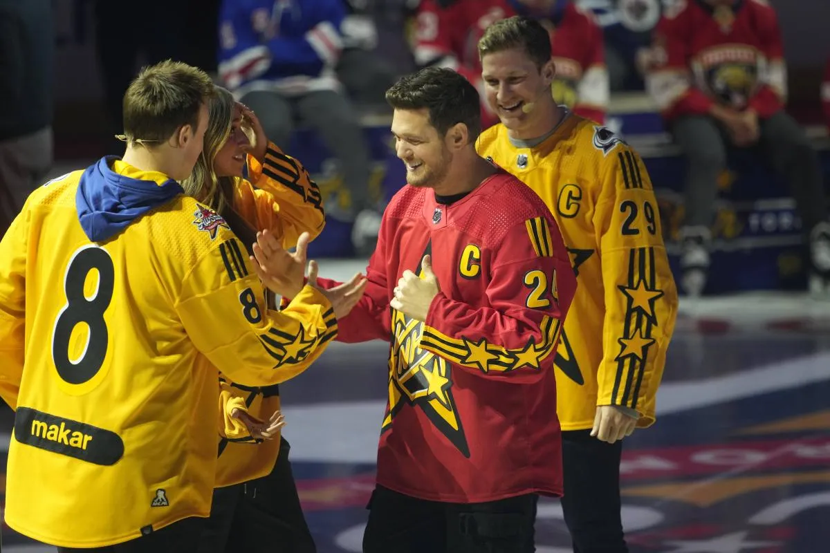 Vancouver Canucks super fan Michael Buble calls-out NHL insider by name with sound bite of the year