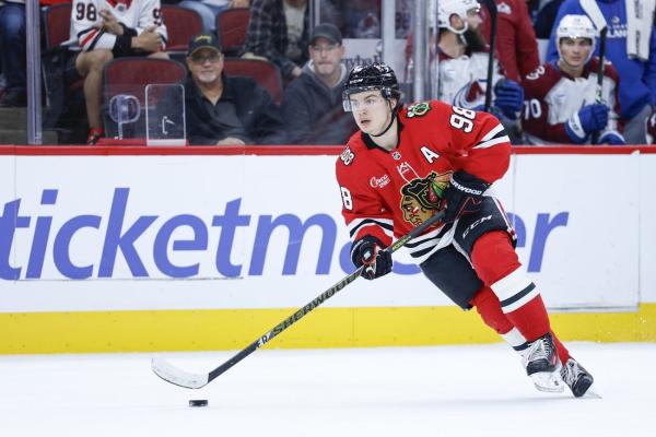 Blackhawks hope to get back on track vs. bottom-feeding Predators