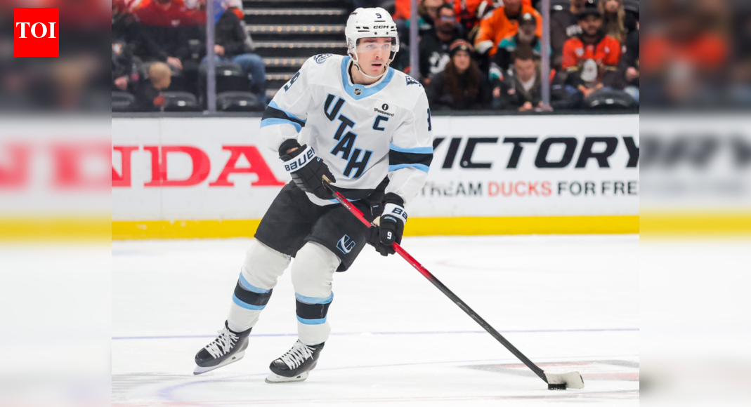 Utah Mammoth captain Clayton Keller chooses to play after his father’s death, showing strength in difficult times | NHL News