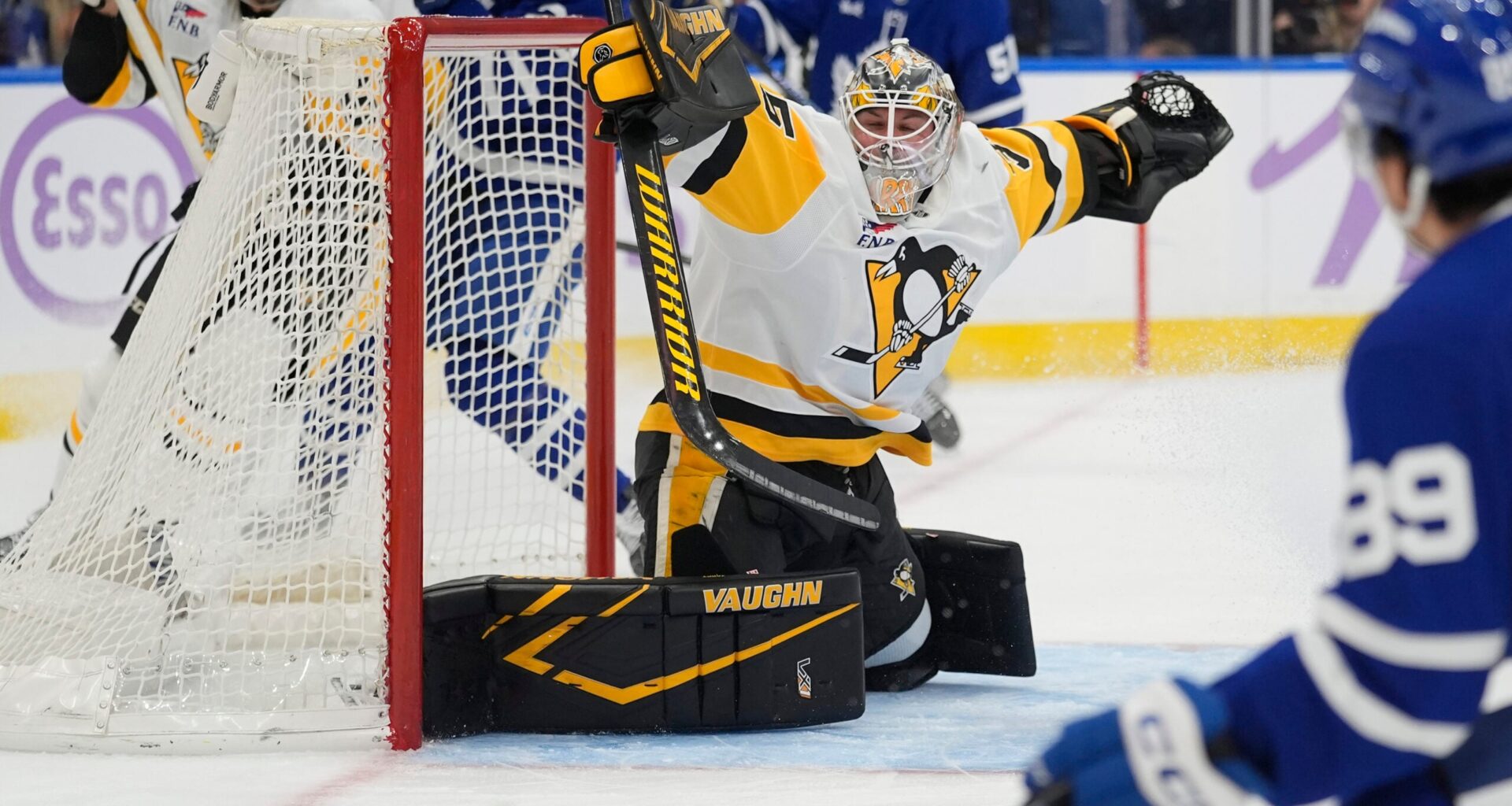 NHL Rumours: Edmonton Oilers Checking Goalie Market