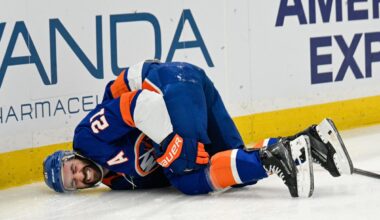Kyle Palmieri out for season with torn ACL in Islanders injury blow