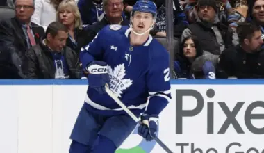 Maple Leafs defenseman leaves the team for 'personal reasons'