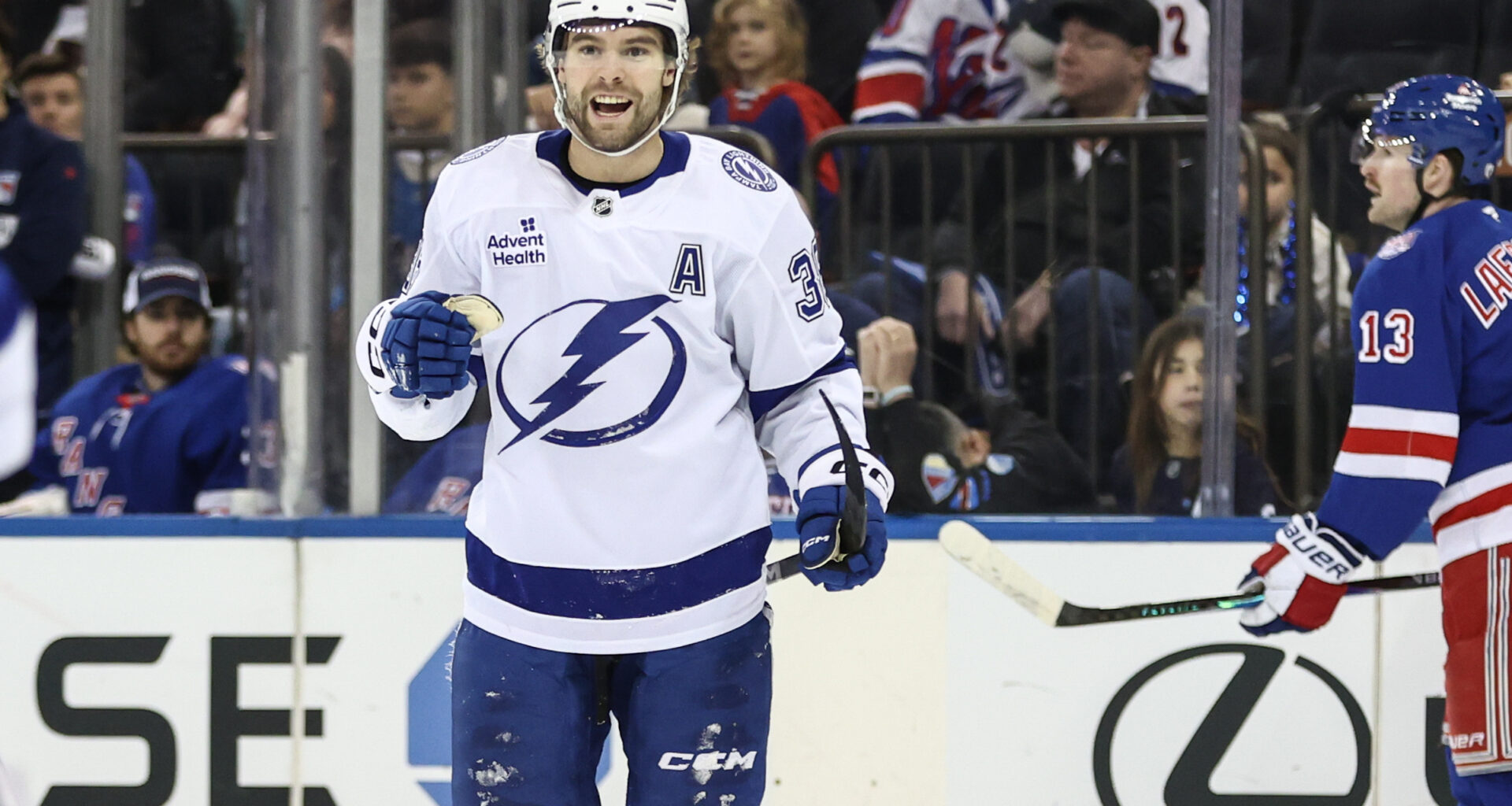 Lightning beat Rangers, 4-1 - Raw Charge