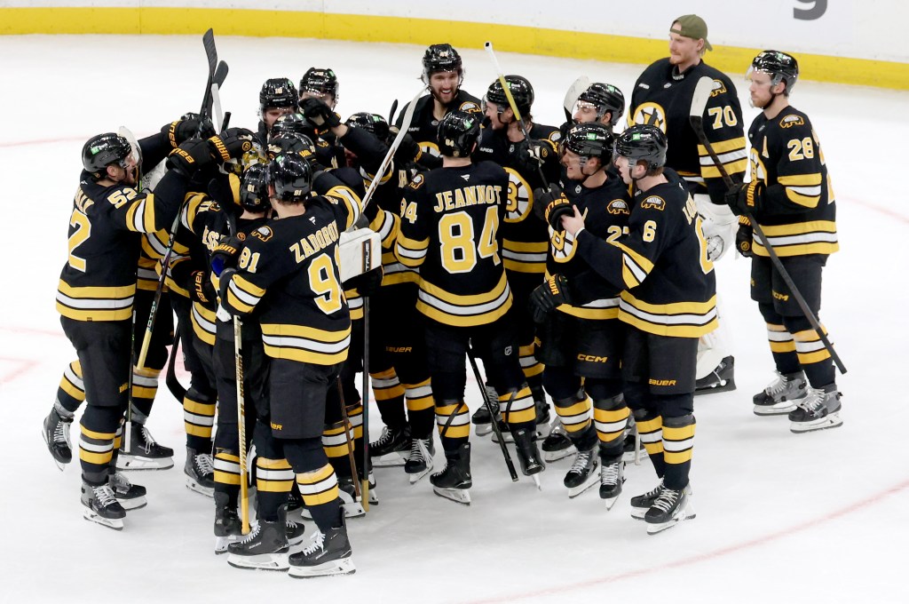 Jeremy Swayman lifts Bruins in shootout over Detroit, 3-2