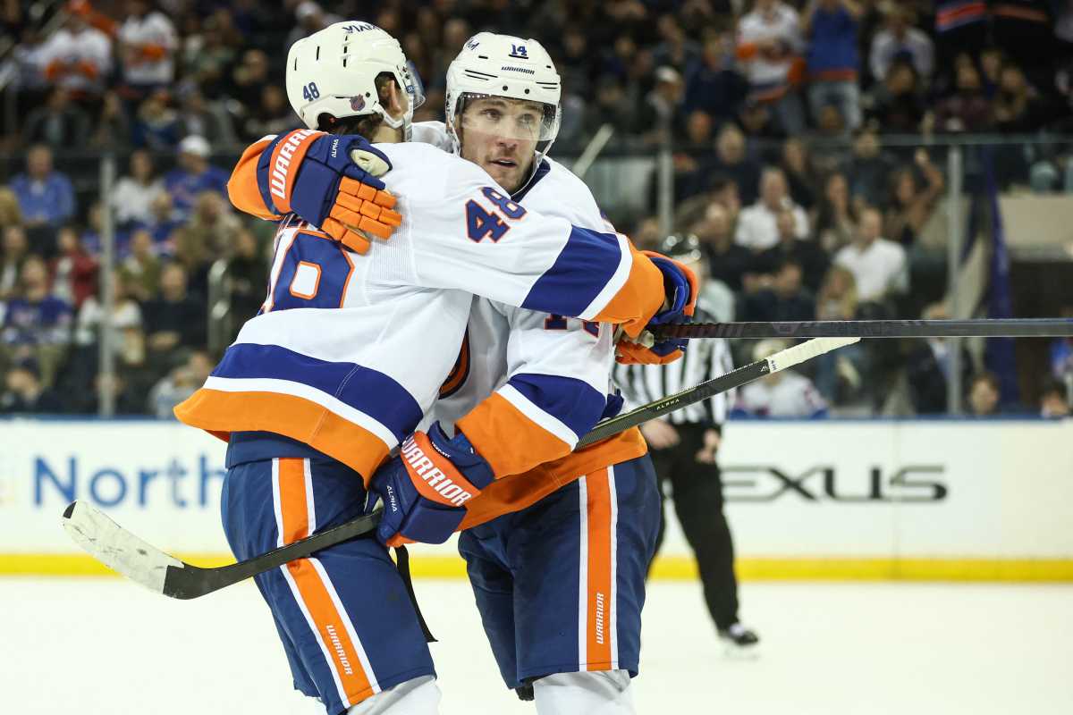 Islanders’ Bo Horvat proving unstoppable during hot streak: ‘He might be the best shooter in the world right now’