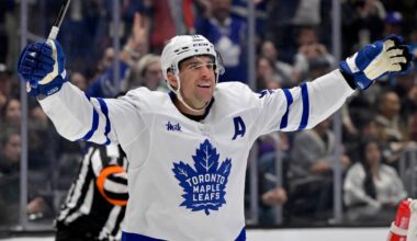 Toronto Maple Leafs star Tavares on pace for something no NHLer has done in 18 years