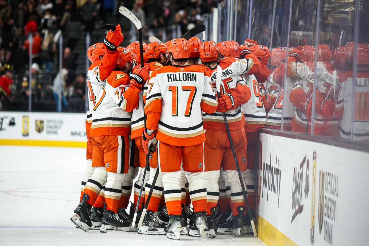Anaheim Ducks LW Alex Killorn (17) seen celebrating with his teammates after defeating the Vegas Golden Knights in overtime on Saturday November 8, 2025, in Las Vegas, Nevada. 