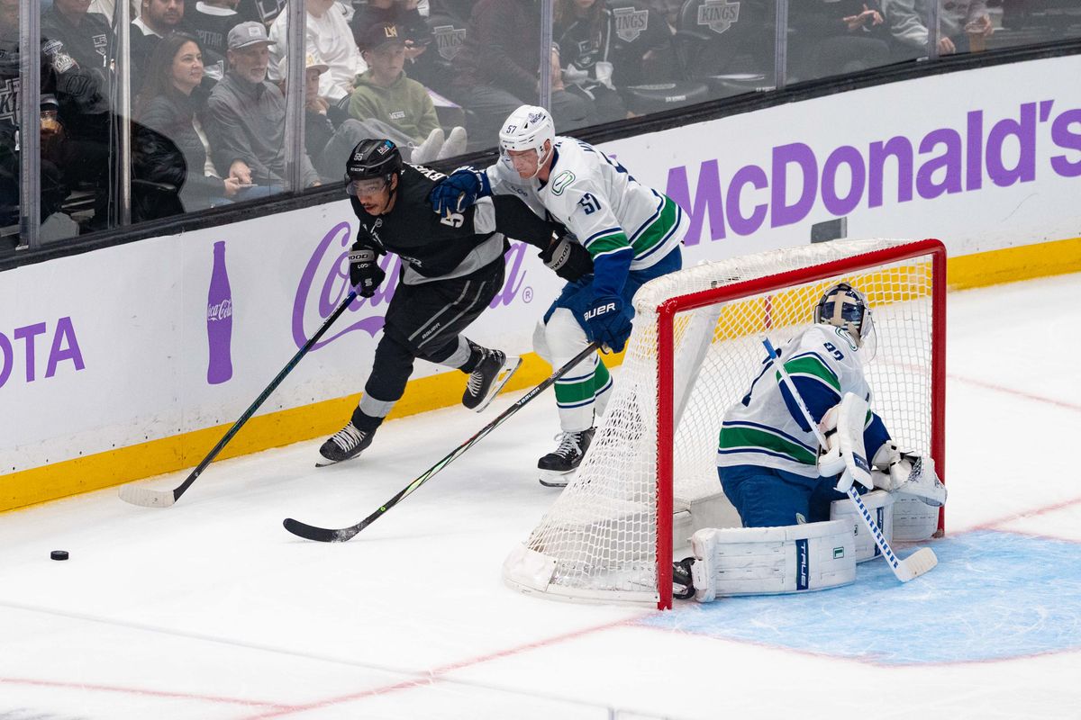 Los Angeles Kings right wing Quinton Byfield (55) looks for an angle during an NHL game between the Vancouver Canucks and the Los Angeles Kings, Saturday November 29, 2025 at Crypto.com Arena in Los Angeles, Calif.