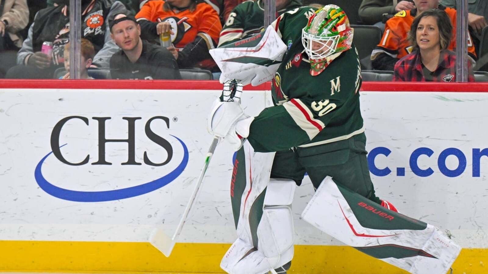 Wild's Jesper Wallstedt keeps high-scoring Ducks out of the net