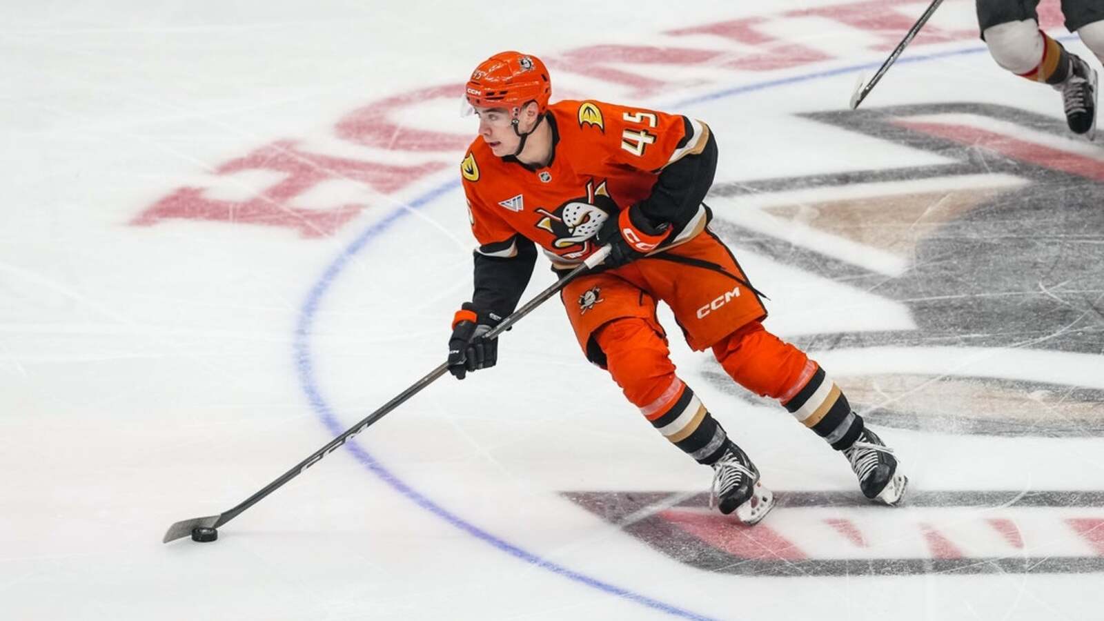 Ducks counting on rookie Beckett Sennecke as they host Canucks