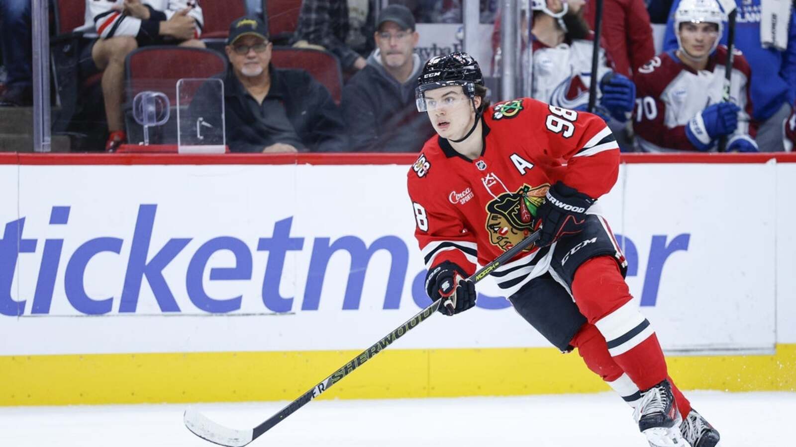 Blackhawks hope to get back on track vs. bottom-feeding Predators