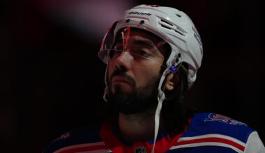 NHL: New York Rangers at Carolina Hurricanes - Source: Imagn