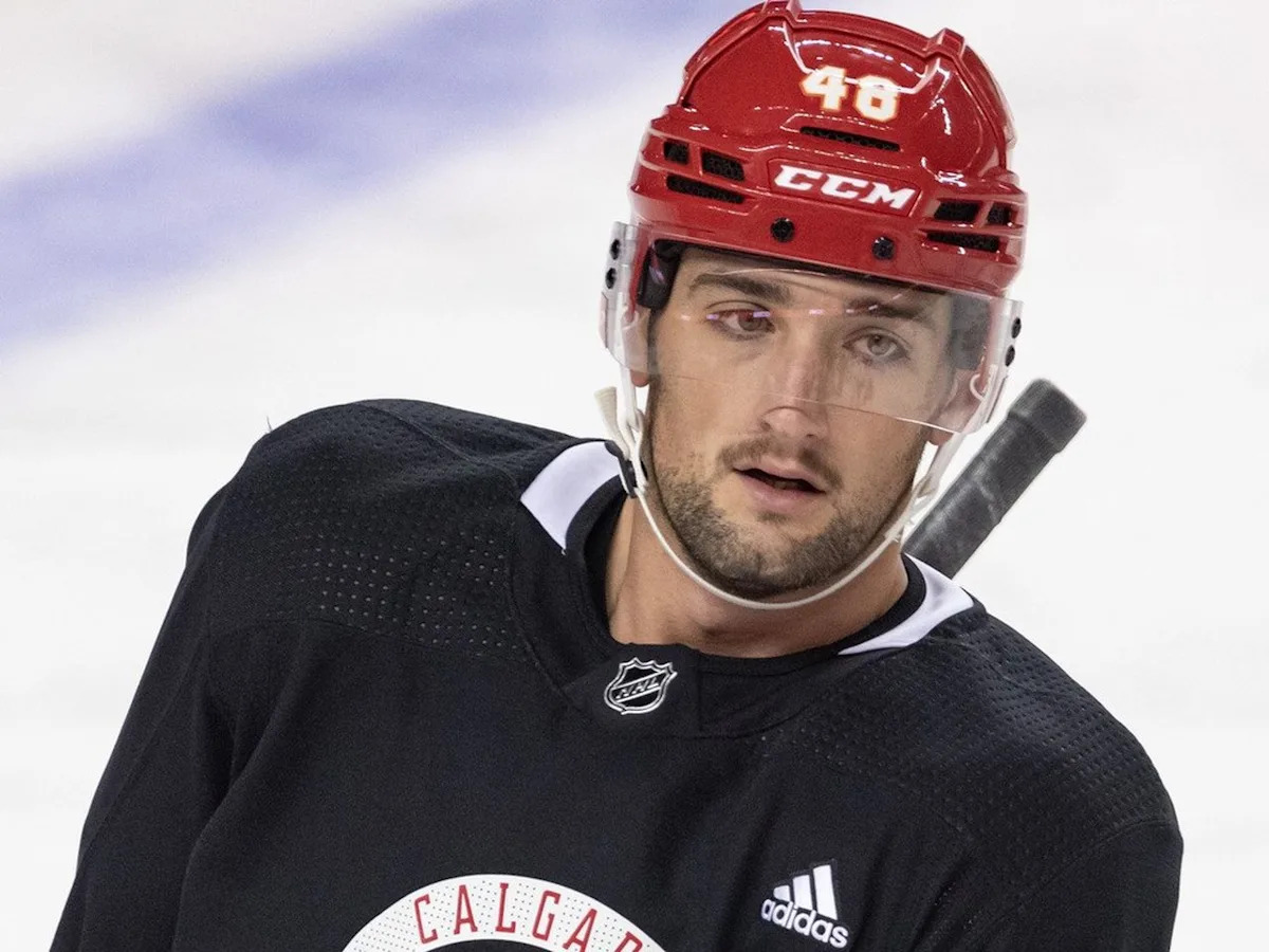 Ottawa Senators recall defenceman Dennis Gilbert before facing Dallas Stars