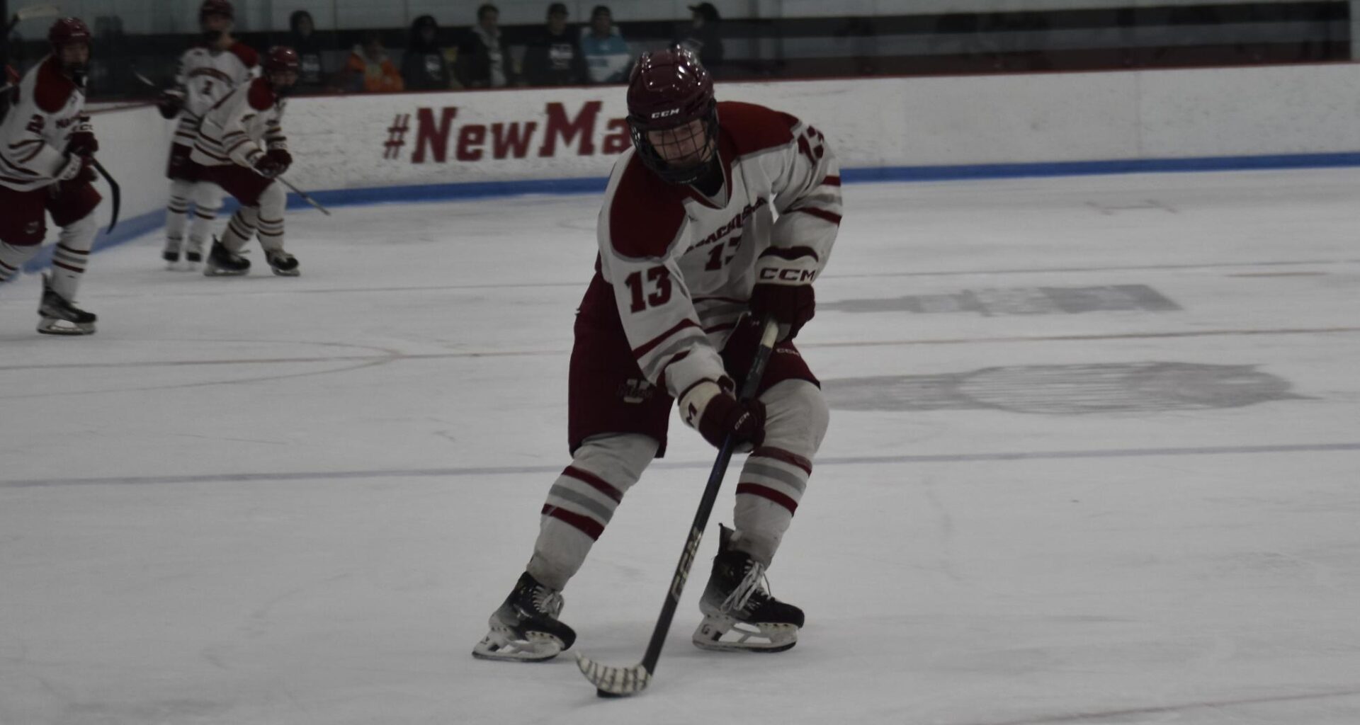 First line dominant performance leads UMass men’s club hockey to a 14-1 win – Massachusetts Daily Collegian