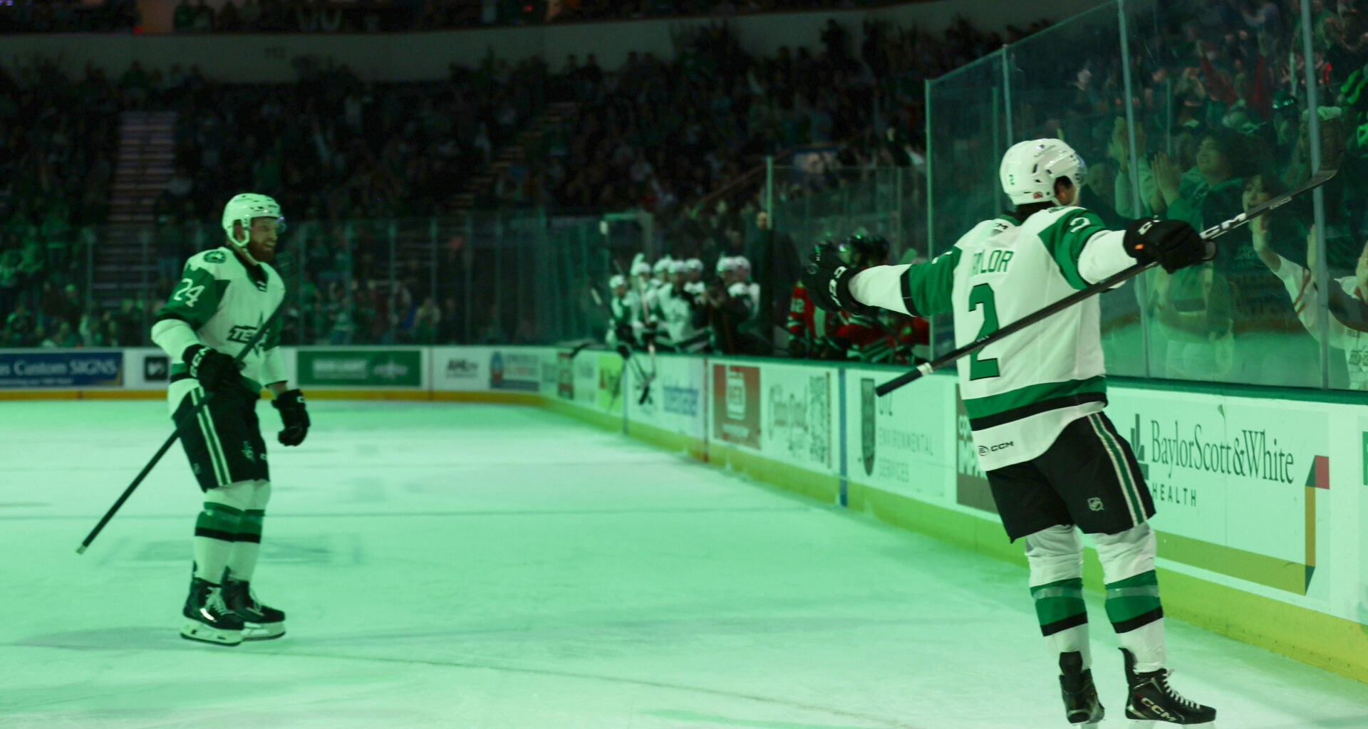 Texas Take Down Rockford in 5-2 Victory