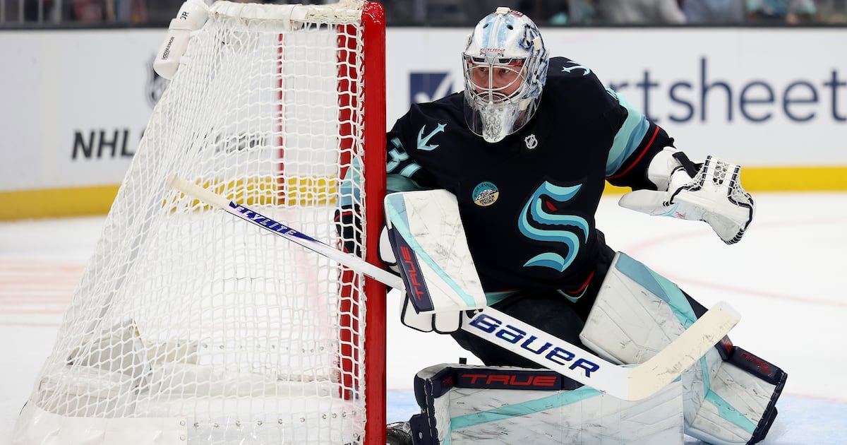Philipp Grubauer stops all 19 shots in relief as Seattle Kraken beat San Jose Sharks