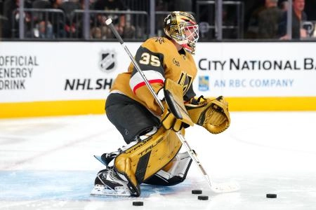 Ilya Samsonov with the Vegas Golden Knights.