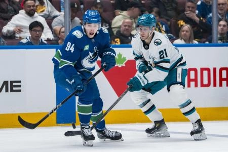 Vancouver Canucks forward Linus Karlsson.