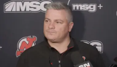 Sheldon Keefe comments on Jack Hughes' scary hand injury