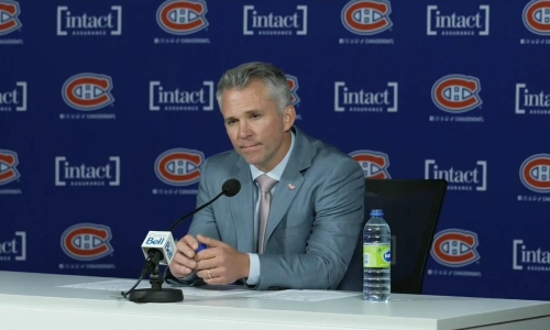 Photo of Canadiens head coach Martin St-Louis Photo of Canadiens head coach Martin St-Louis