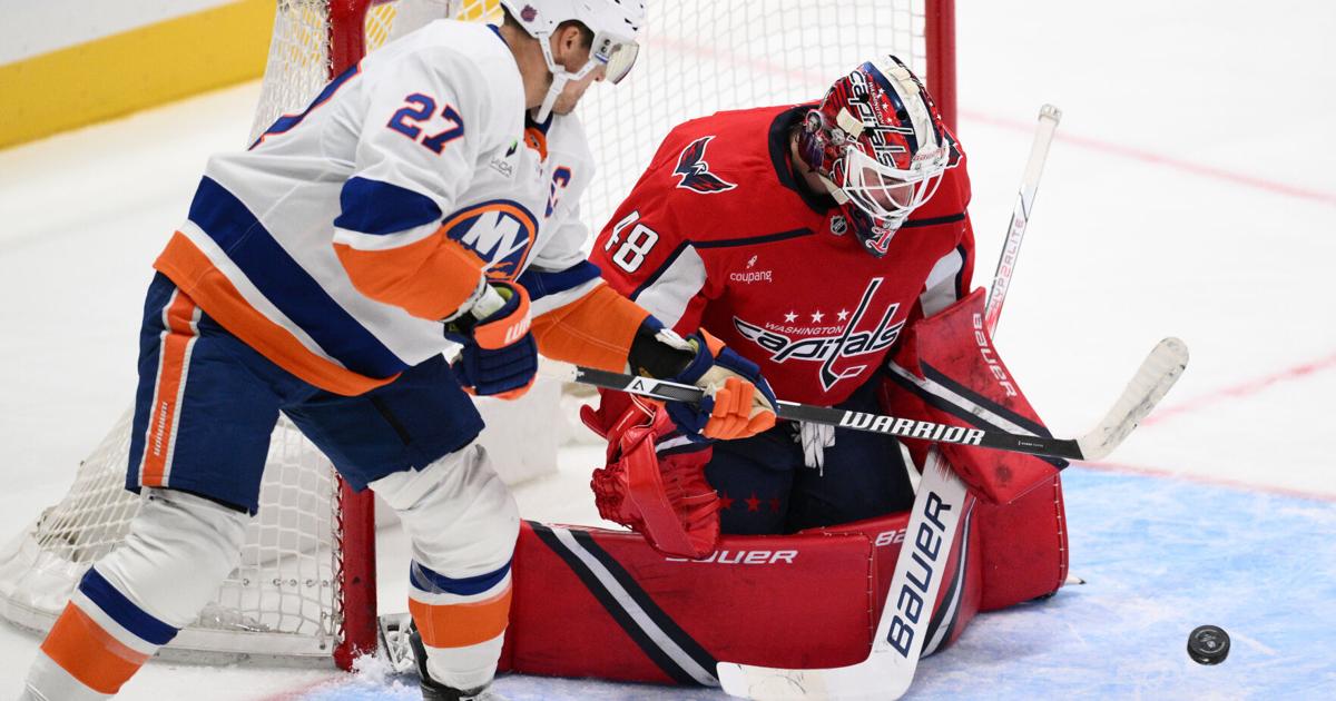 No milestone against the Islanders this time: New York tops Caps 3-1, keeps Ovechkin at 899 |
