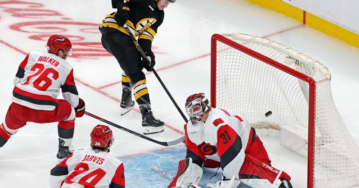 Bruins extend win streak to 3 with 2-1 victory over the Hurricanes | Sports