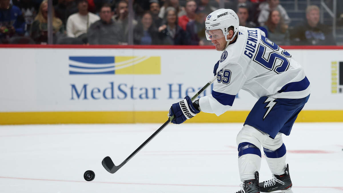 Lightning Beat Mammoth For Fifth Straight Win | 95.3 WDAE