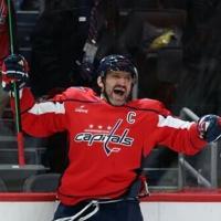 Ovechkin first to score 900 NHL goals as Capitals beat Blues | National