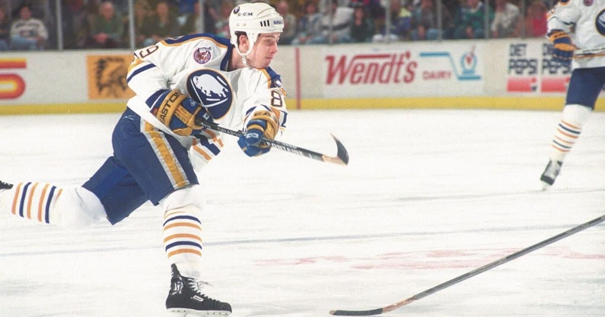 Inside the NHL: Enigmatic Alexander Mogilny finally getting his just reward from Hall of Fame - Buffalo News