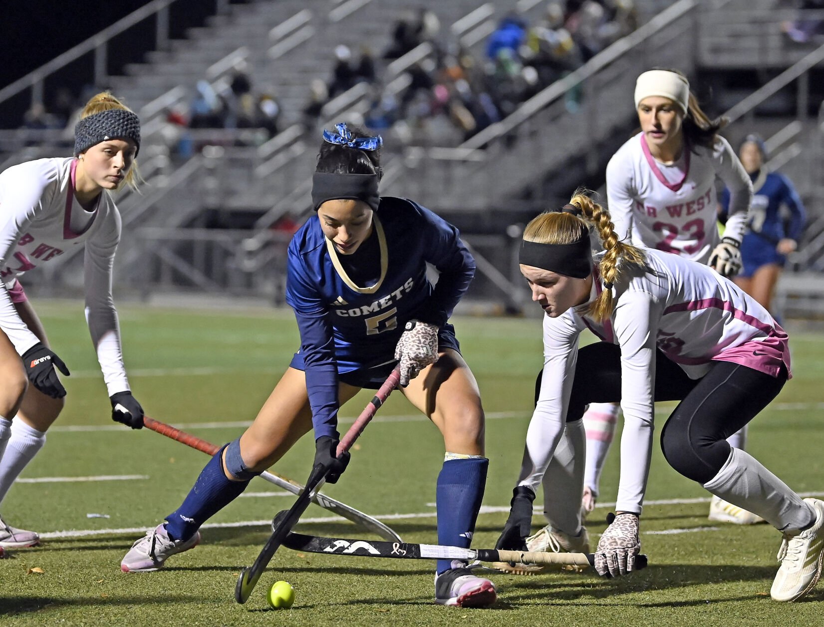 Penn Manor vs. Central Bucks West - PIAA class 3A field hockey semifinal