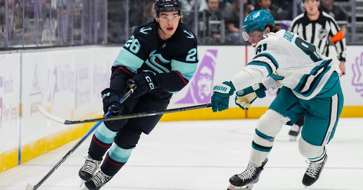 Philipp Grubauer shines after Matt Murray injury, Seattle Kraken top Sharks | Kraken