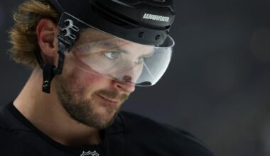 Los Angeles Kings re-sign F Adrian Kempe to 8-year, $85 million contract, AP source says |