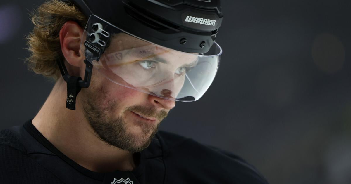 Los Angeles Kings re-sign F Adrian Kempe to 8-year, $85 million contract, AP source says | Sports