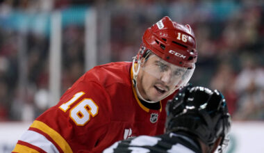 Flames vs. Blackhawks Prediction & Picks - Nov. 18