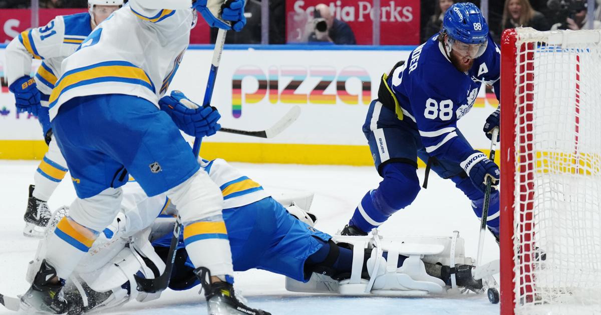 Nylander scores in OT and Maple Leafs snap 5-game losing skid with 3-2 win over Blues | National