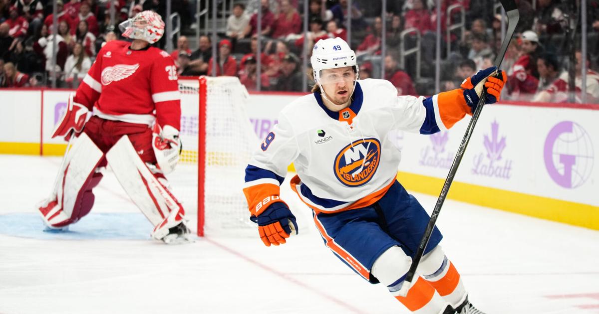 Shabanov has 2 goals and an assist, Sorokin stops 29 shots as Islanders beat Red Wings 5-0 |